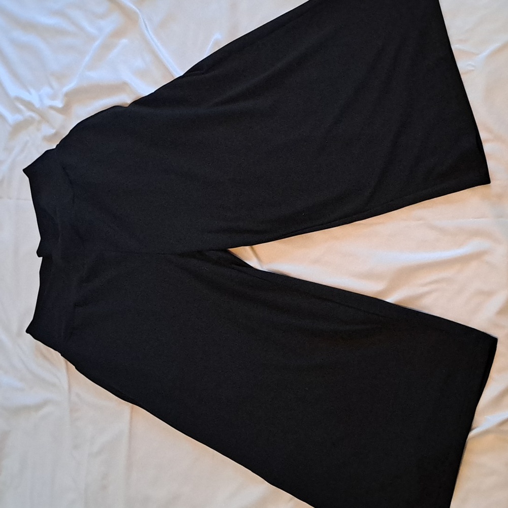 Elegant Black Women's Coullotte W/ Pockets